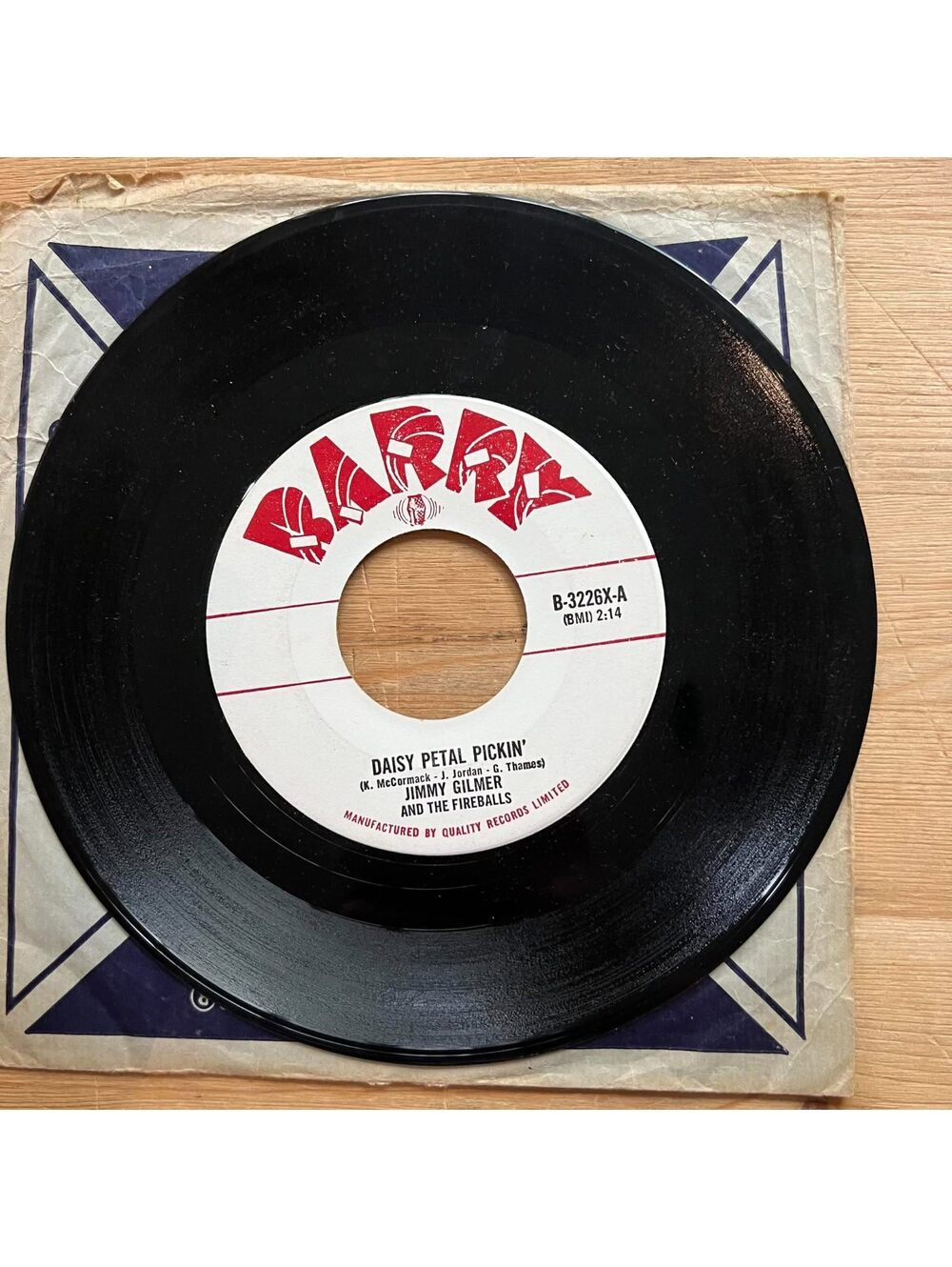 Jimmy Gilmer and The Fireballs - Daisy Petal Pickin' 45rpm VG+ R15